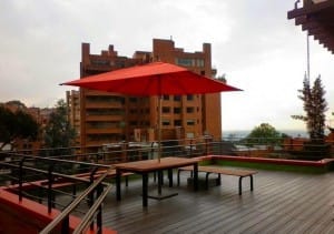 Piso Deck listón en terraza WPC Acento Suministros